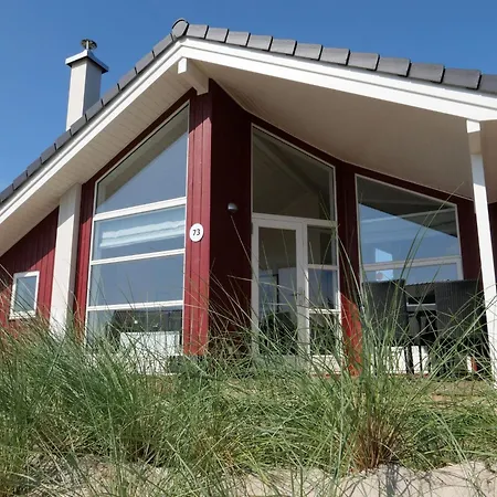 Nordischer Kuestenaufenthalt Mit Sauna بيت للعطل